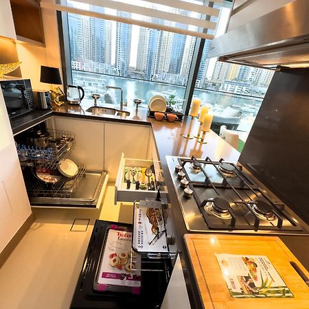 Vida Dubai Marina & Yacht Club , Hotel And Residences , Luxurious 2Br Екстериор снимка